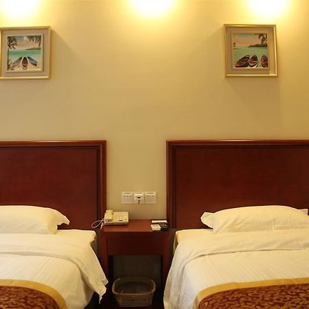 Greentree Inn Jiangsu Taizhou Jingjiang Bus Station Express Hotel Екстериор снимка
