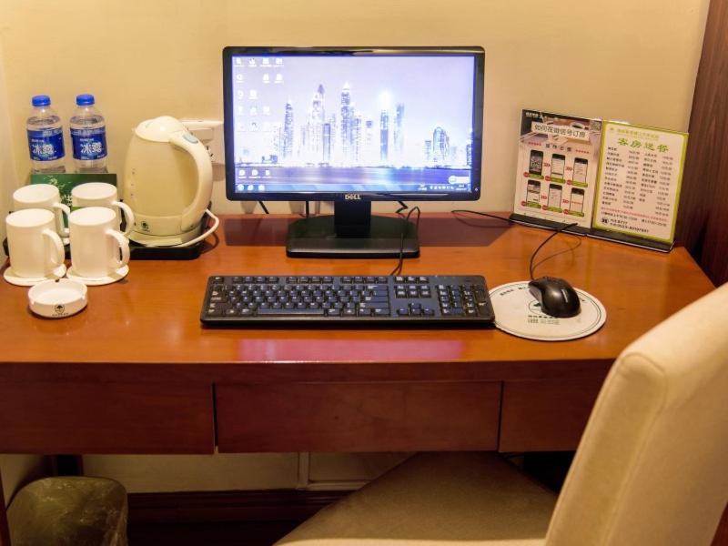 Greentree Inn Jiangsu Taizhou Jingjiang Bus Station Express Hotel Екстериор снимка
