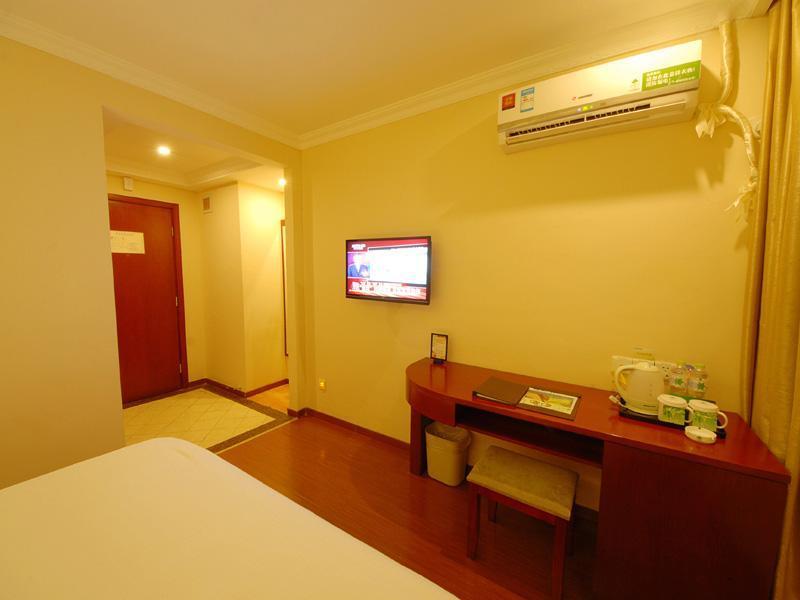Greentree Inn Jiangsu Taizhou Jingjiang Bus Station Express Hotel Екстериор снимка