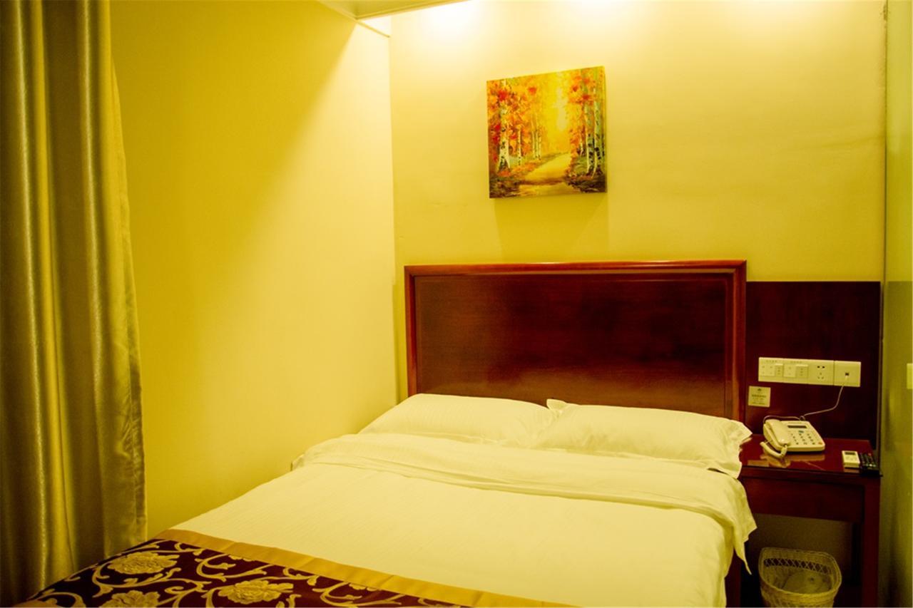 Greentree Inn Jiangsu Taizhou Jingjiang Bus Station Express Hotel Екстериор снимка